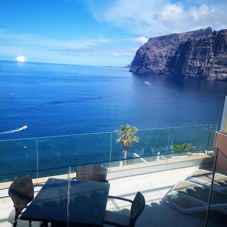 Magnificent Apt. With Sea View, Cliff & Marina 산티아고 델 테데 외부 사진