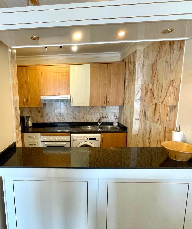 Magnificent Apt. With Sea View, Cliff & Marina 산티아고 델 테데 외부 사진