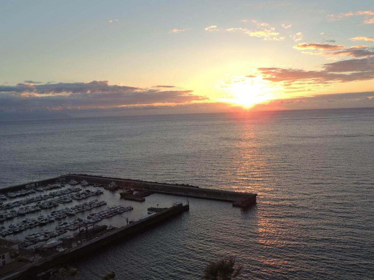 Magnificent Apt. With Sea View, Cliff & Marina 산티아고 델 테데 외부 사진